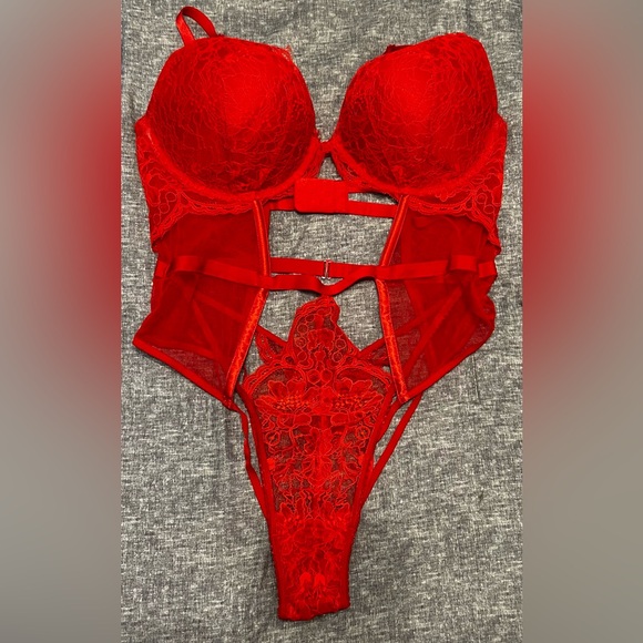 Victoria’s Secret Teddy. Bright Red in color. Size XL. - Picture 1 of 3